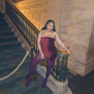 Naked Wardrobe Strapless Dress in Burgundy